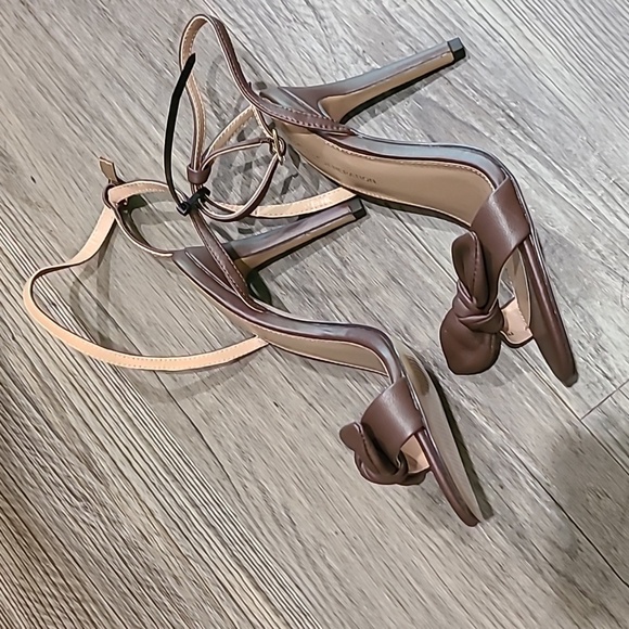 BCBGeneration Jamina Sandals Size 5.5 - Picture 5 of 6